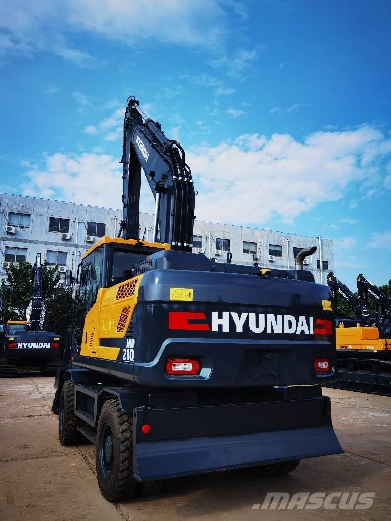 Hyundai 210W-9 Excavatoare cu roti