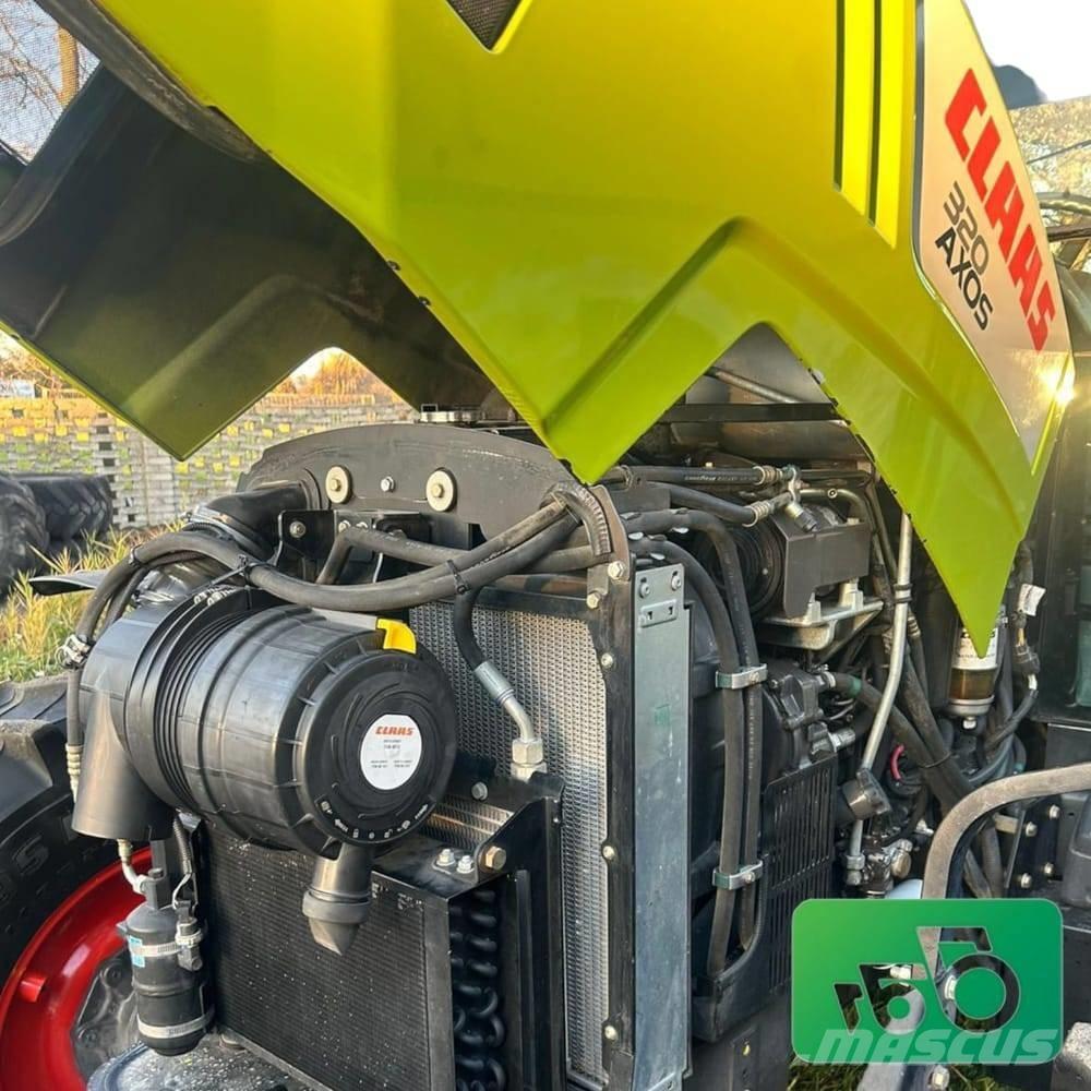CLAAS Axos 320 Tractoare