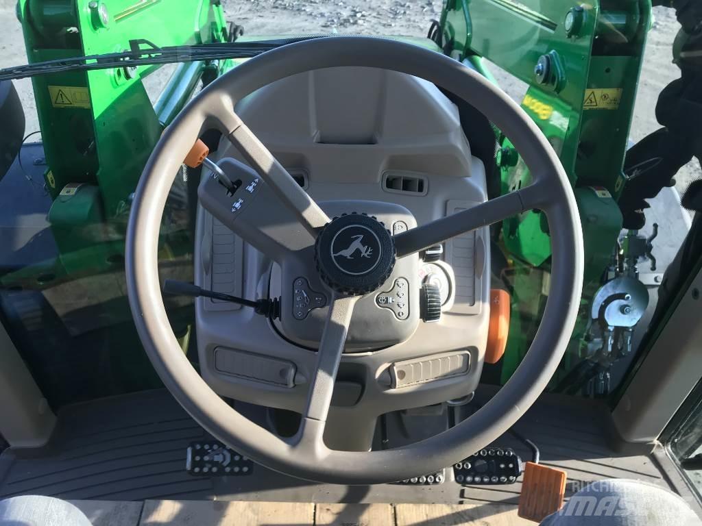 John Deere 6100 M Tractoare