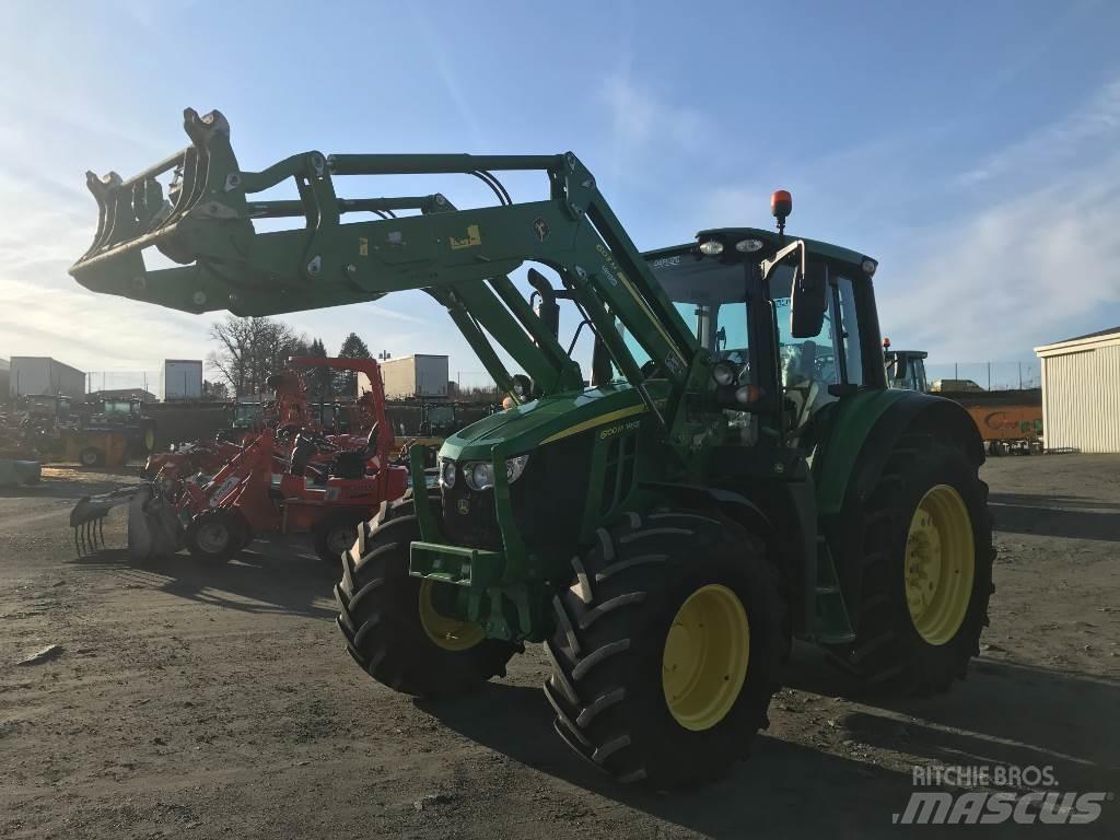 John Deere 6100 M Tractoare