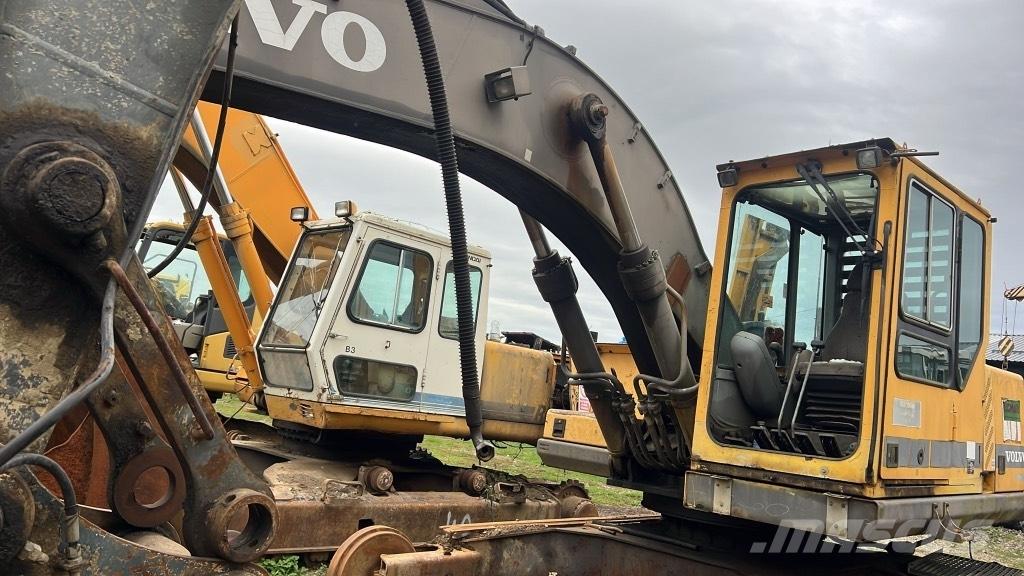 Volvo 280 Radiatoare