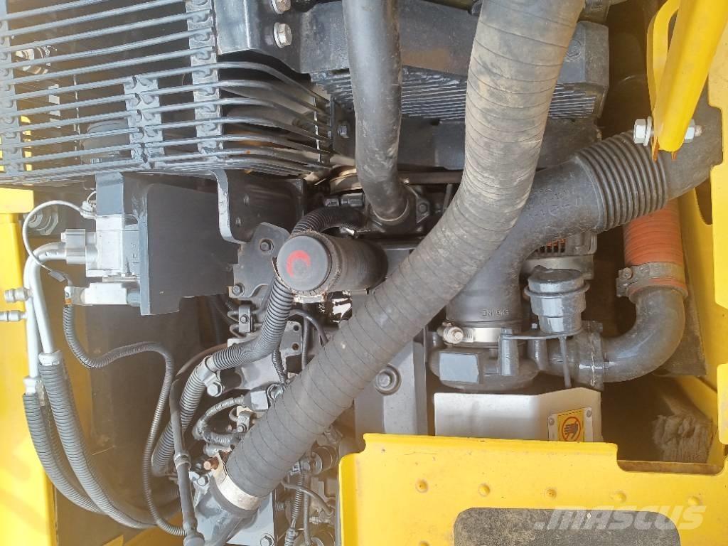 Komatsu PC 120 Excavatoare pe șenile
