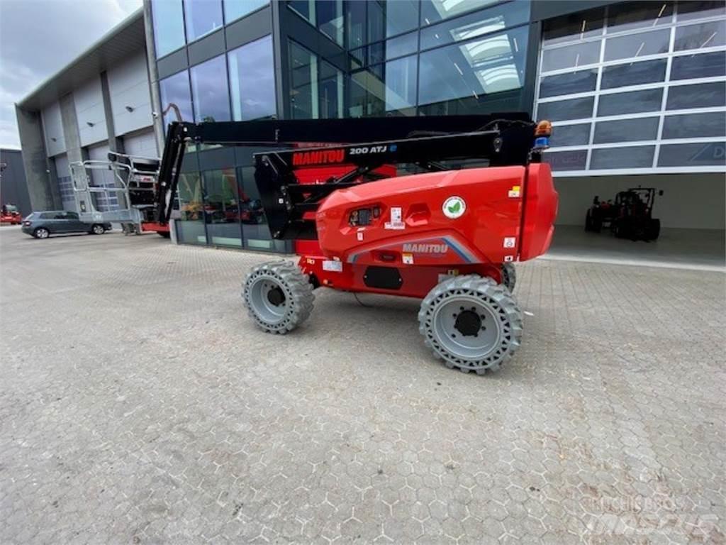 Manitou 200ATJE Nacele cu brat articulat