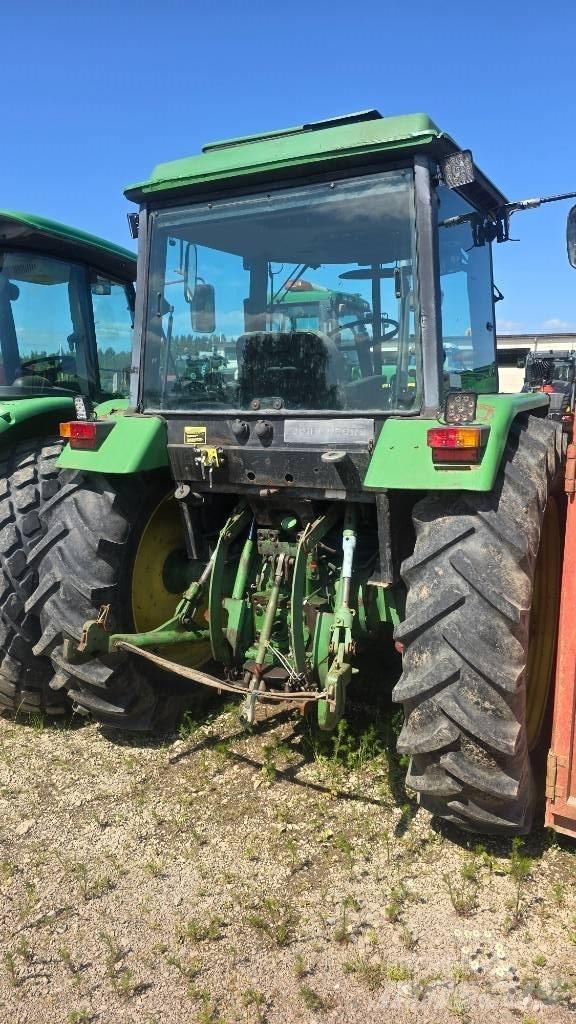 John Deere 2850 Tractoare