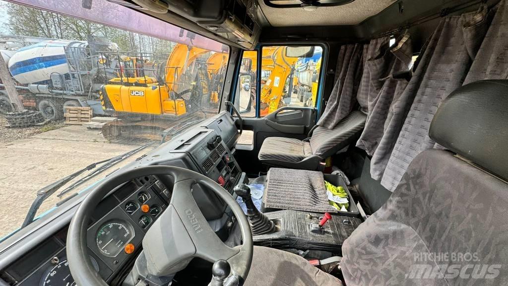 Iveco Magirus 260 Autobasculanta