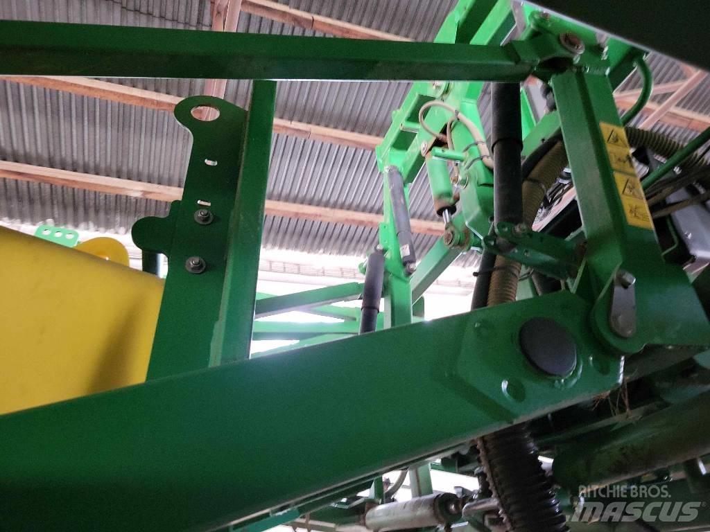 John Deere 732 Tractoare agricole sprayers