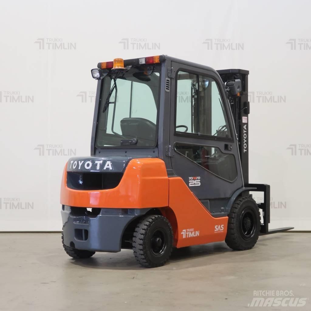Toyota 52-8FDF25 Stivuitor diesel