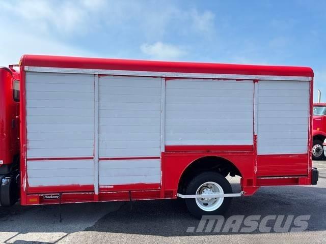 Freightliner M2 Camioane transport bauturi