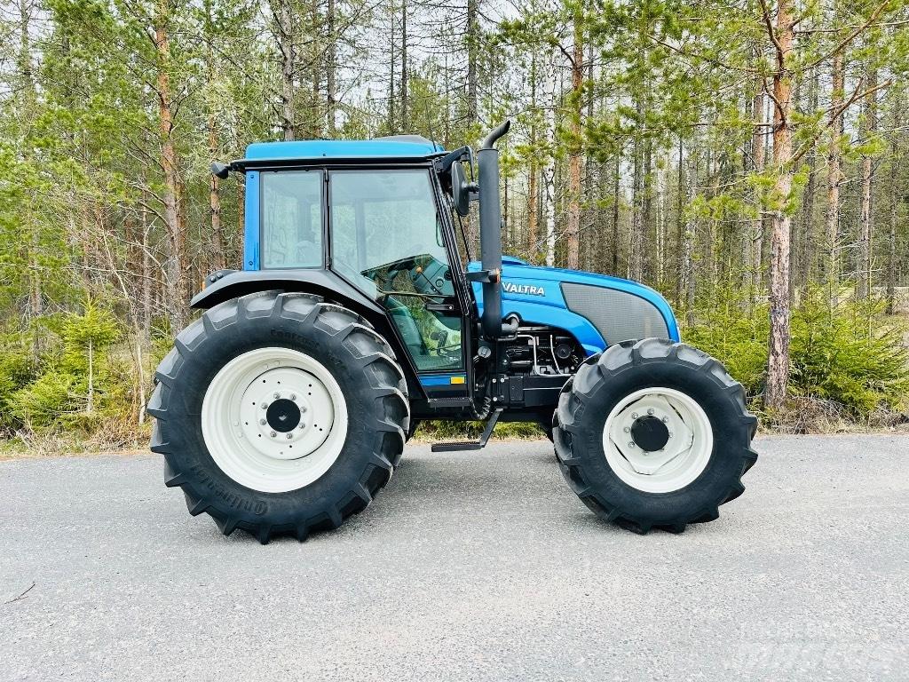 Valtra A 92 Tractoare