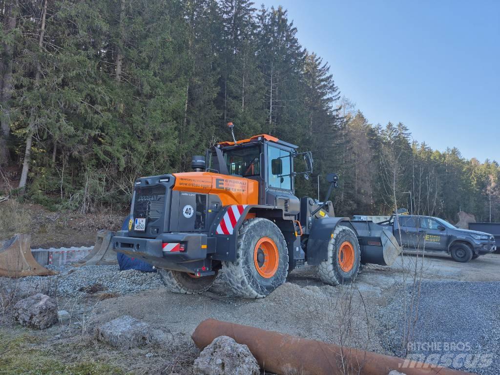 Doosan DL 250 Incarcator pe pneuri