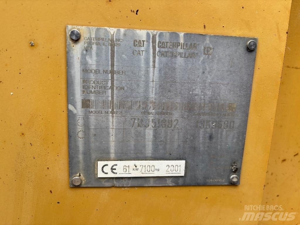 CAT 908 Incarcator pe pneuri