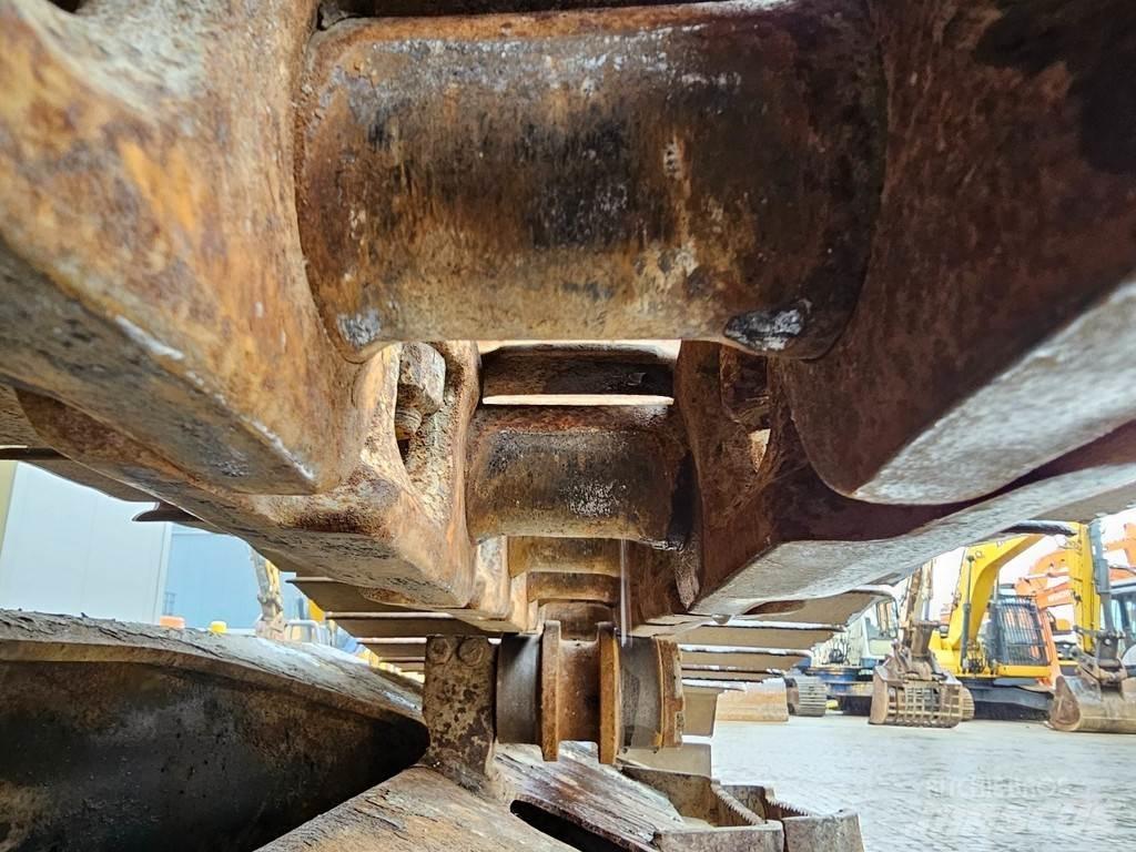 Komatsu HB215LC-2 Excavatoare pe șenile
