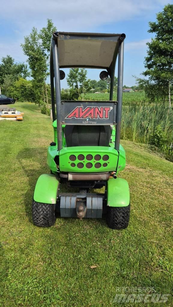 Avant 220 Incarcatoare multifunctionale