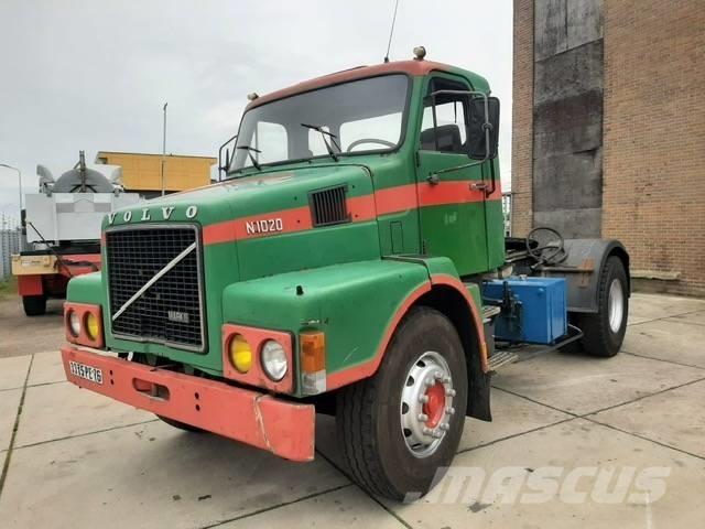 Volvo N 10 Autotractoare