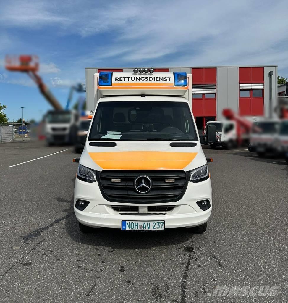 Mercedes-Benz 1000 Ambulante
