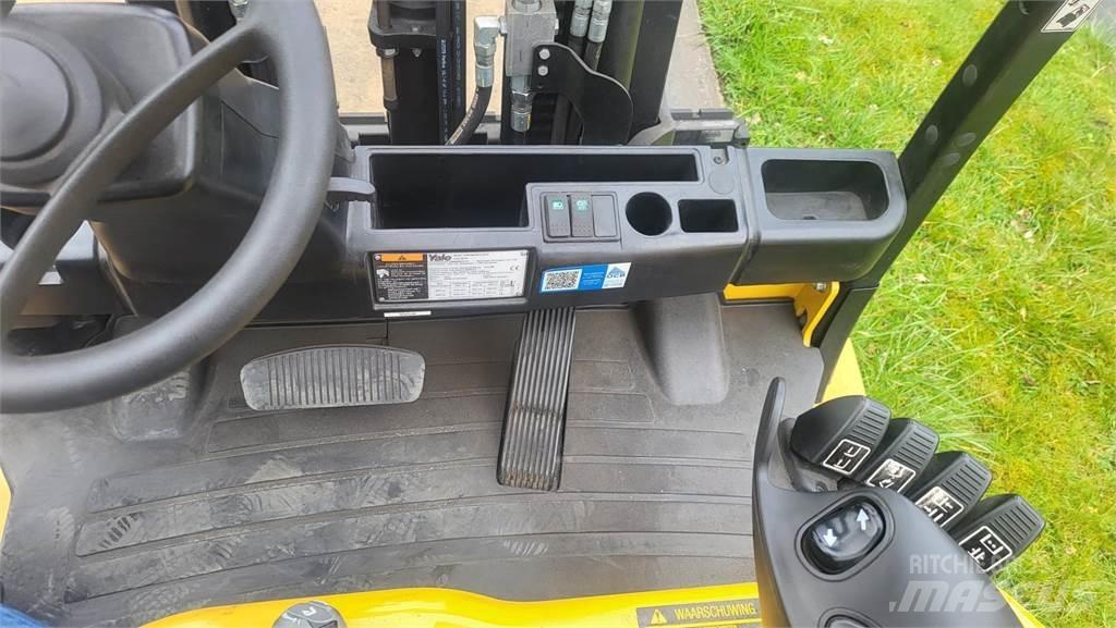 Yale ERP50VM Stivuitor electric