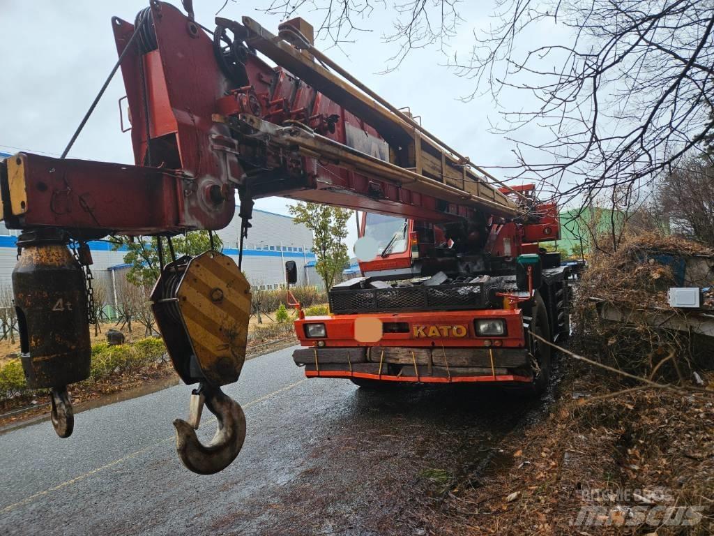 Kato SS 500 Macara teren accidentat