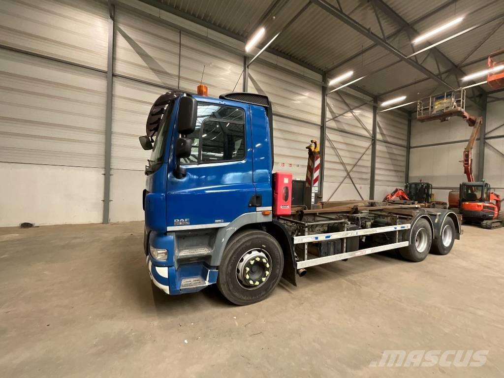 DAF CF 85.360 Camion cu carlig de ridicare