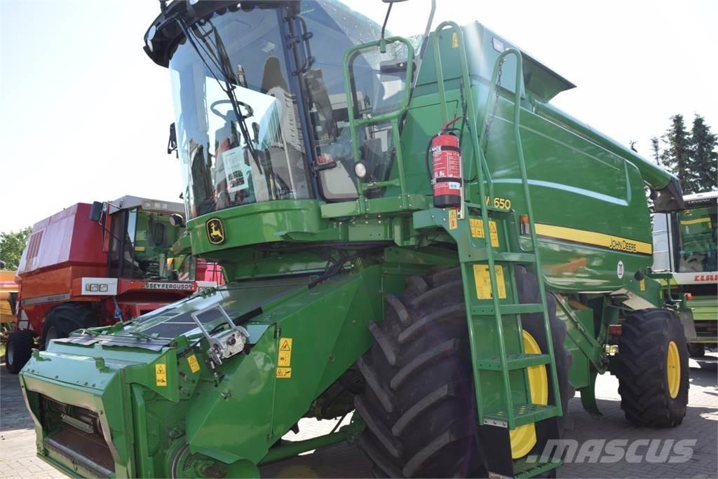 John Deere W 650 Combine de secerat
