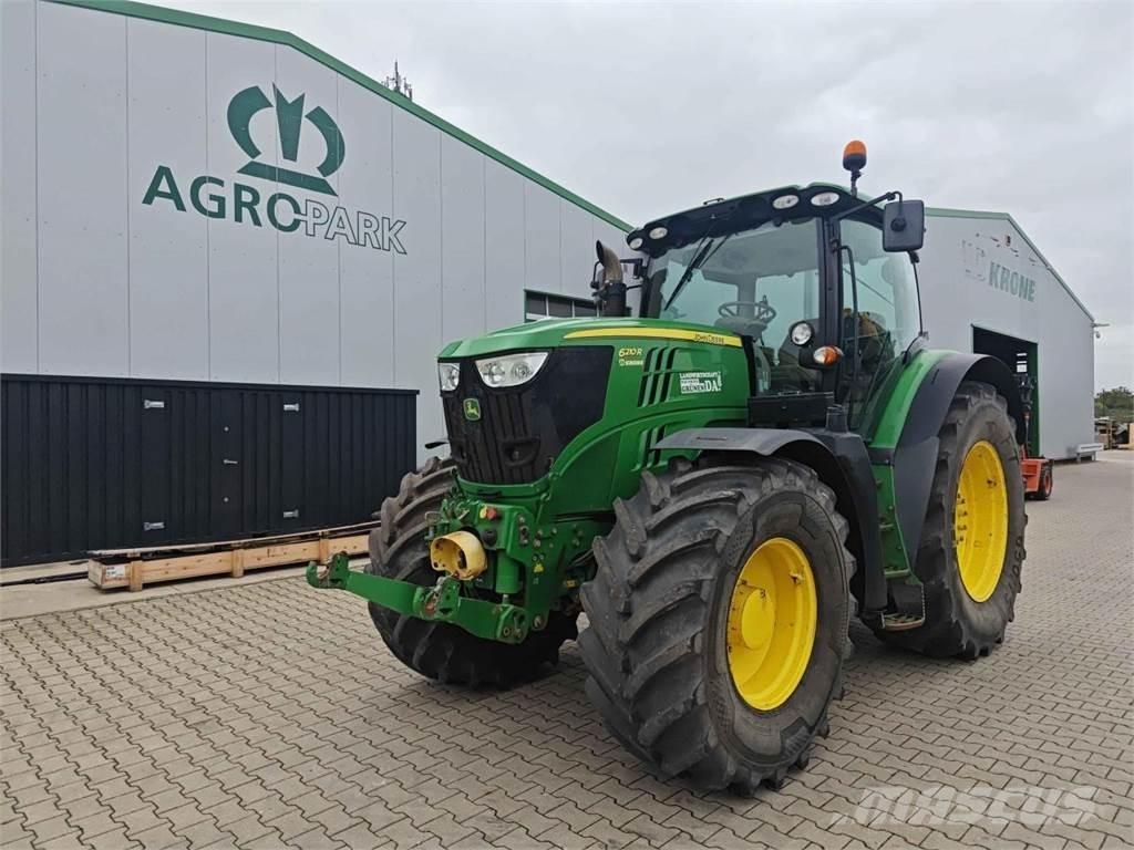 John Deere 6210R Tractoare