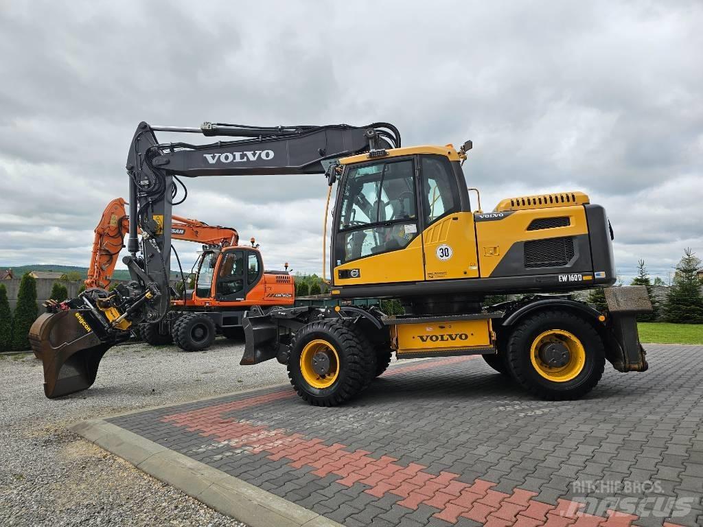 Volvo EW 160 D Excavatoare cu roti