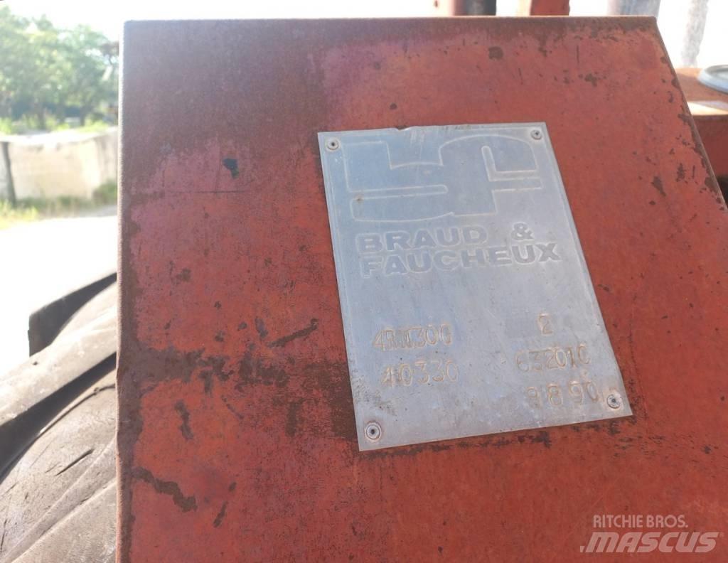 Manitou 4RM30G Stivuitor diesel