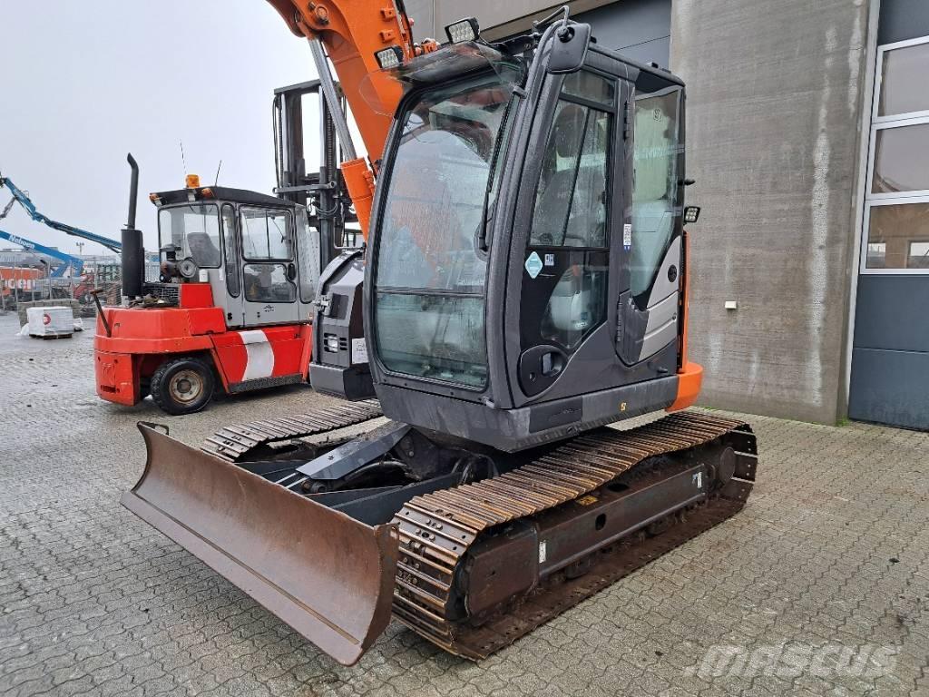 Hitachi ZX 85 US-5 Excavatoare 7t - 12t