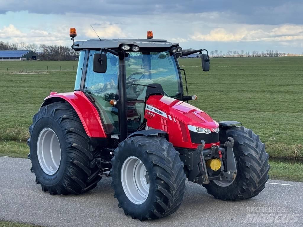Massey Ferguson 5609 Tractoare