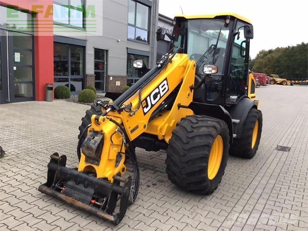 JCB tm 220 Manipulatoare agricole