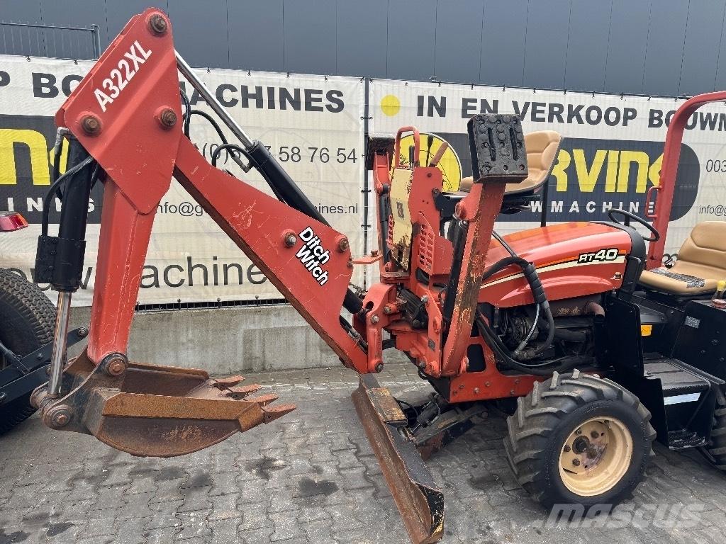 Ditch Witch RT 40 Excavatoare de santuri