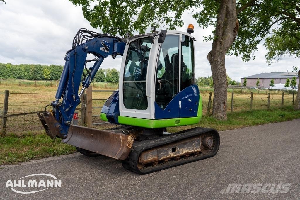 Mecalac 6 MCR Excavatoare pe șenile
