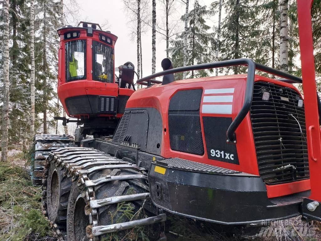 Komatsu 931 XC Combine forestiere