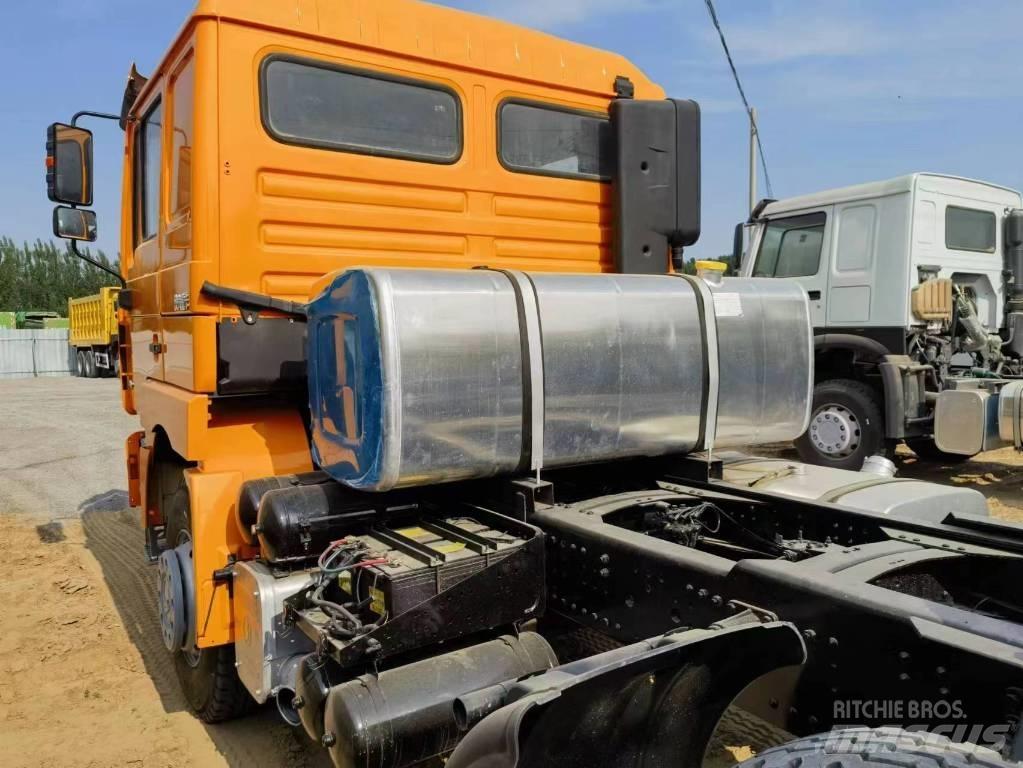 Shacman F3000 6X4 Autotractoare