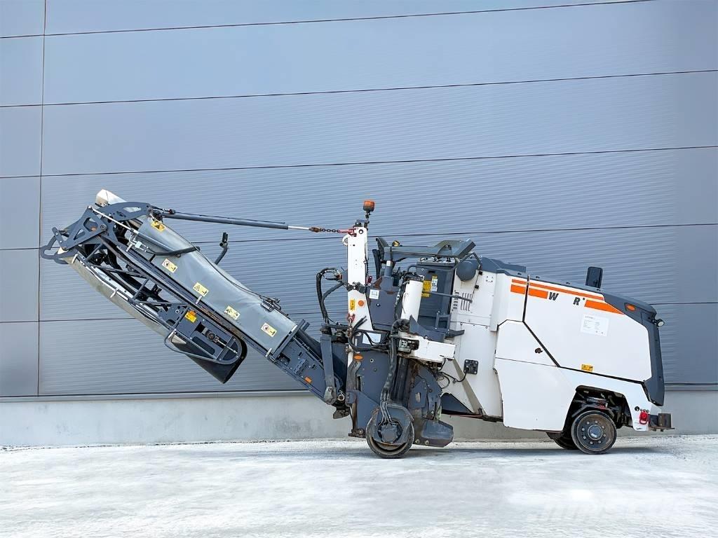Wirtgen W 50 RI Utilaje asfalt cu freze reci