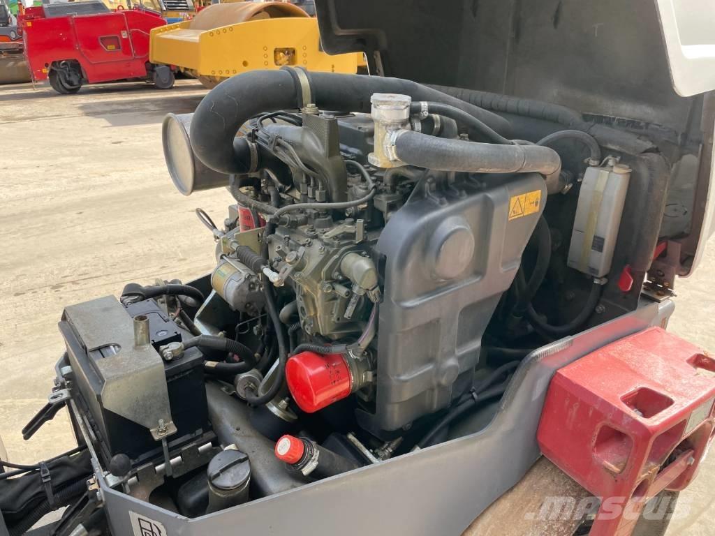 Dynapac CC1200C Cilindri compactori micsti