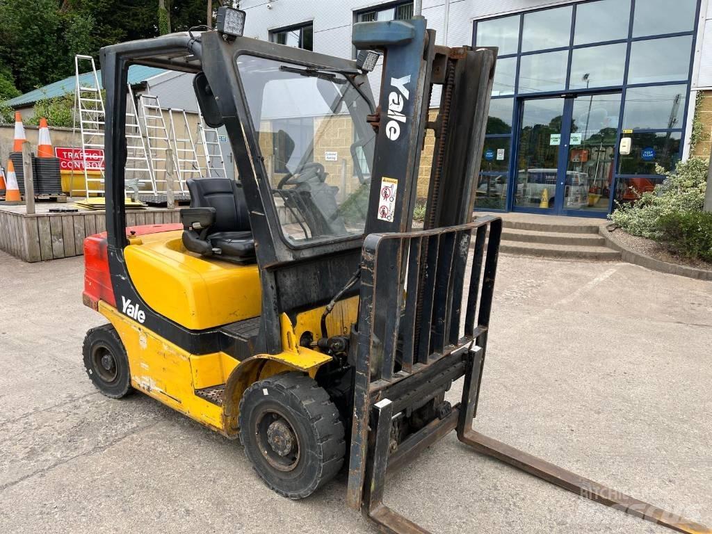 Yale GDP 25 VX Stivuitor diesel