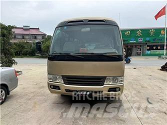 Toyota Coaster Mini autobuze