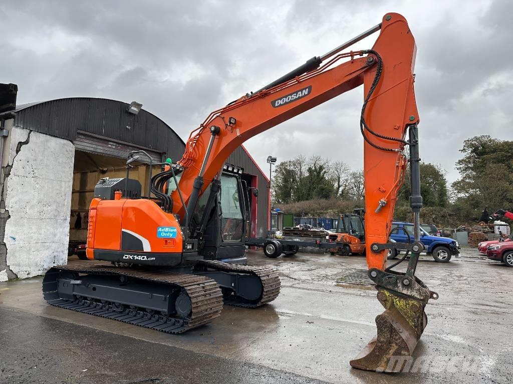 Doosan DX 140 LCR Excavatoare pe șenile
