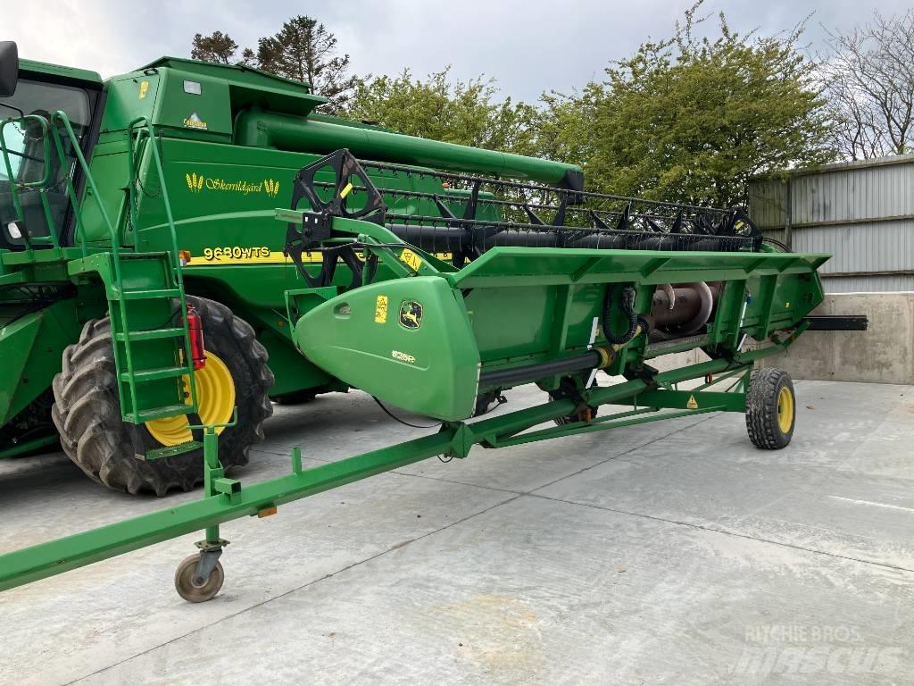 John Deere 9680 WTS Combine de secerat