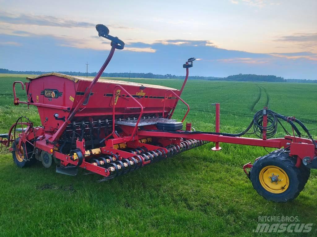Väderstad Rapid400C Perforatoare