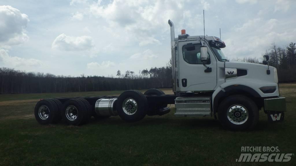Western Star 49 X Camion cabina sasiu