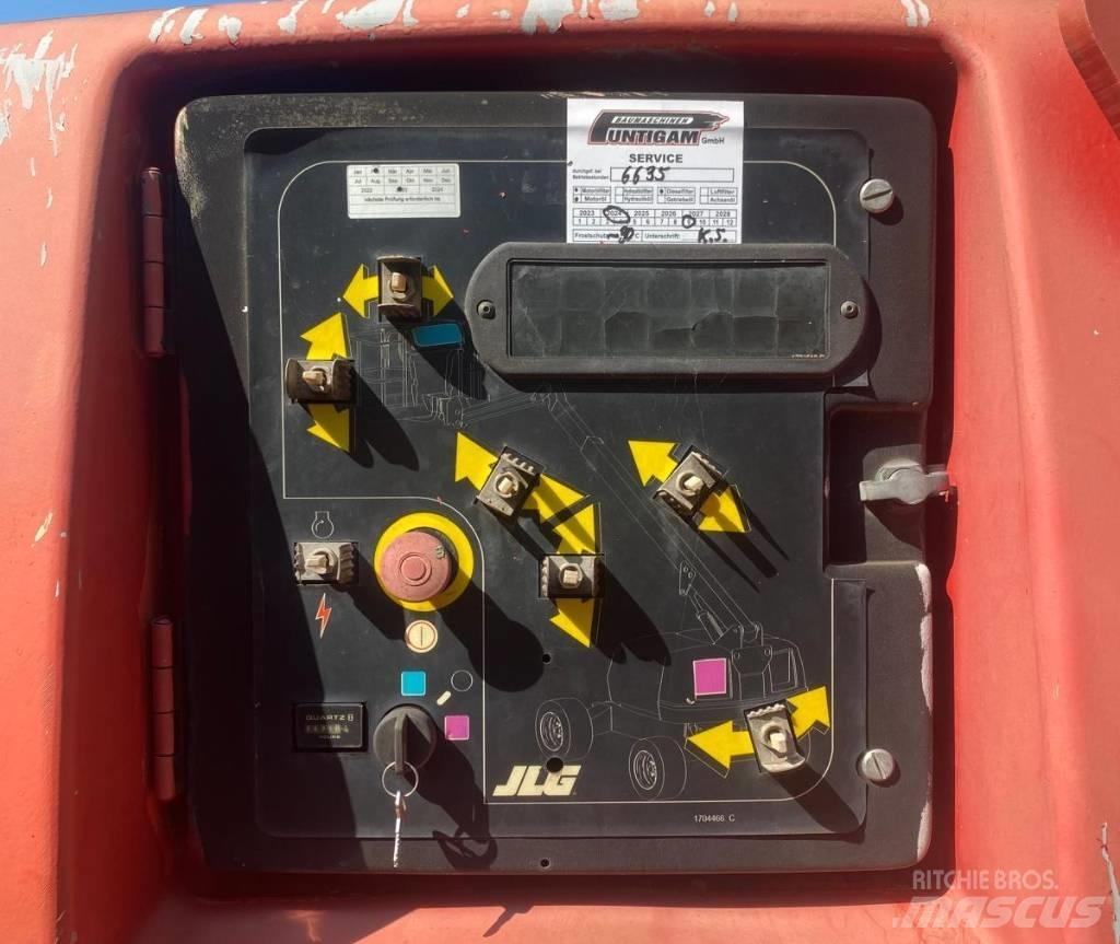 JLG 460 SJ Nacele cu brat telescopic