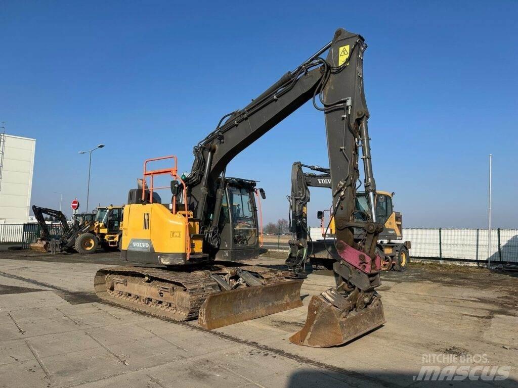 Volvo ECR145EL Excavatoare pe șenile
