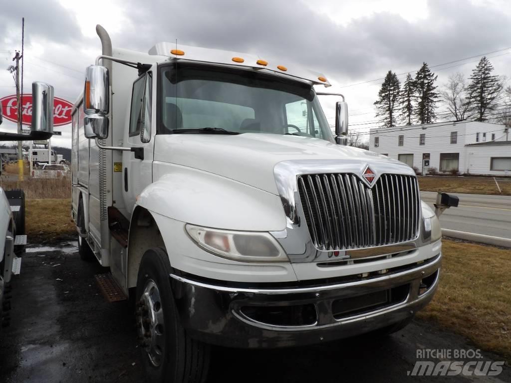 Freightliner M2 Camioane transport bauturi