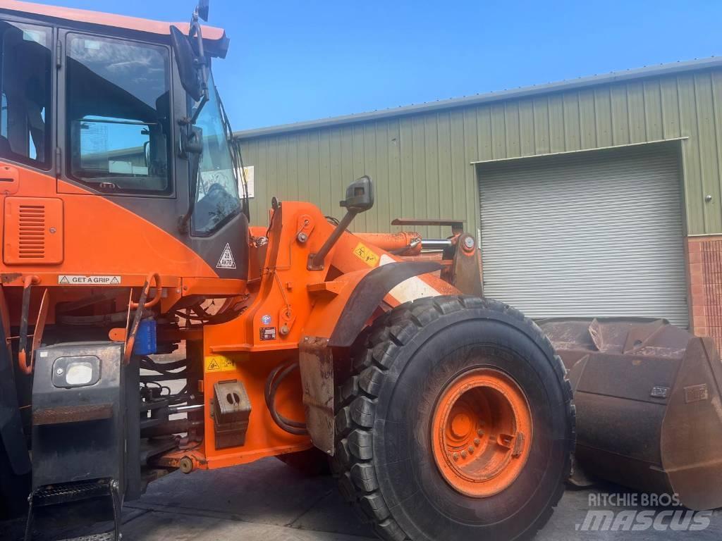 Doosan DL 420-3 Incarcator pe pneuri