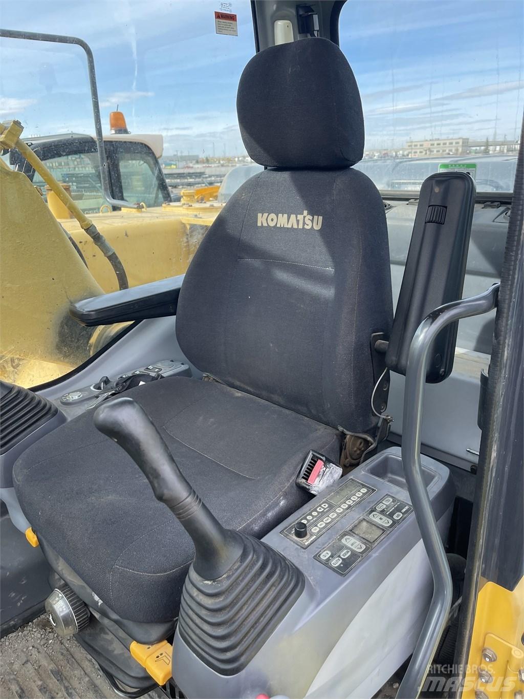 Komatsu PC 200 LC-7 Excavatoare pe șenile
