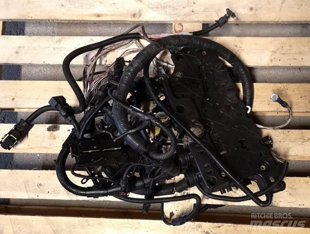 MAN TGL SVAZEK MOTORU Motoare