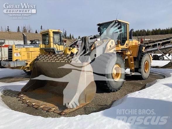 Volvo L220G Incarcator pe pneuri