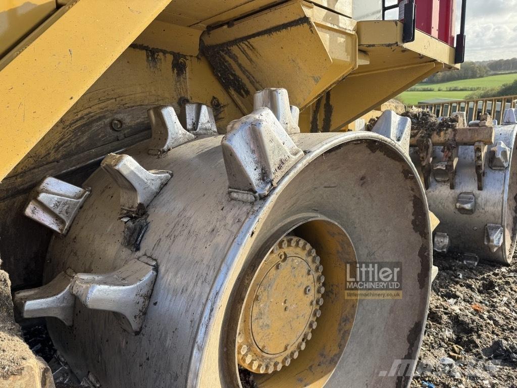 CAT 826 K Compactoare sol