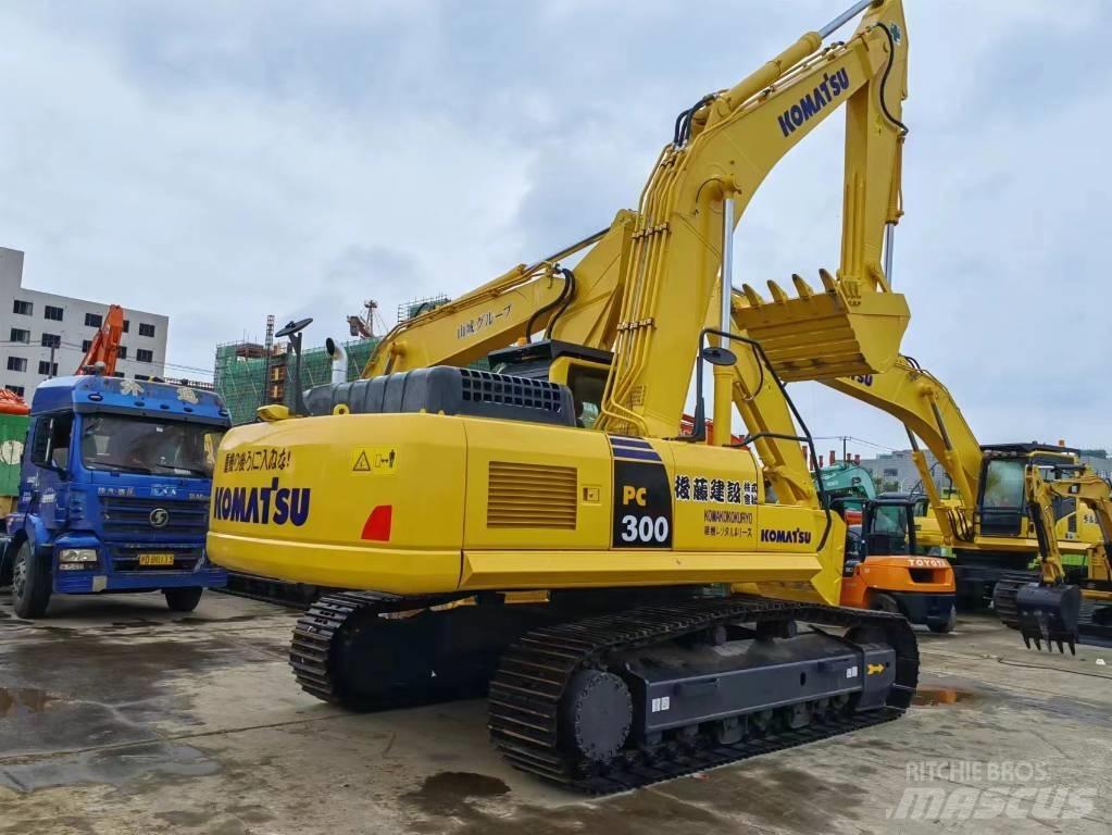 Komatsu PC 300-8 Excavatoare pe șenile
